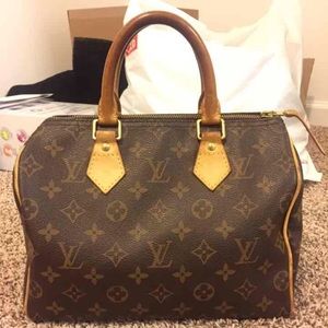Authentic Louis Vuitton speedy 25 bag
